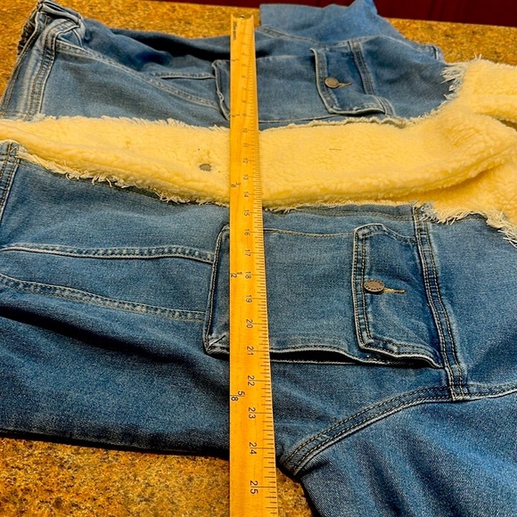 Veveret Faux Fur Hooded Denim Jacket Size Large Blue Collared Neckline Sherpa - Picture 14 of 15